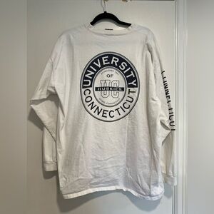 VTG 90’s Galt Sand XL UCONN Huskies White Graphic Print Long Sleeve Tee.